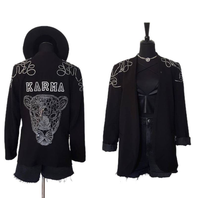 Unikat - Statement Blazer | Sakko Jacke Karma Gr M 38 Panther Leo Leopard Schwarz Silber Pailletten Patches Upcycling von OnDENIM