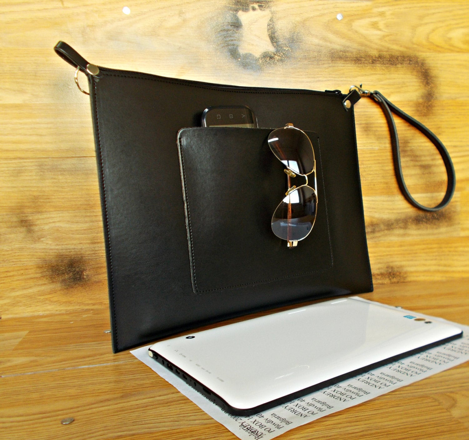 Große Mappentasche, Business Mappe, Dokumententasche, A4, Kunstleder, Schwarz, Handtasche, Clutch, Umschlagtasche, Tablet Tasche von OnTheFamilySpot