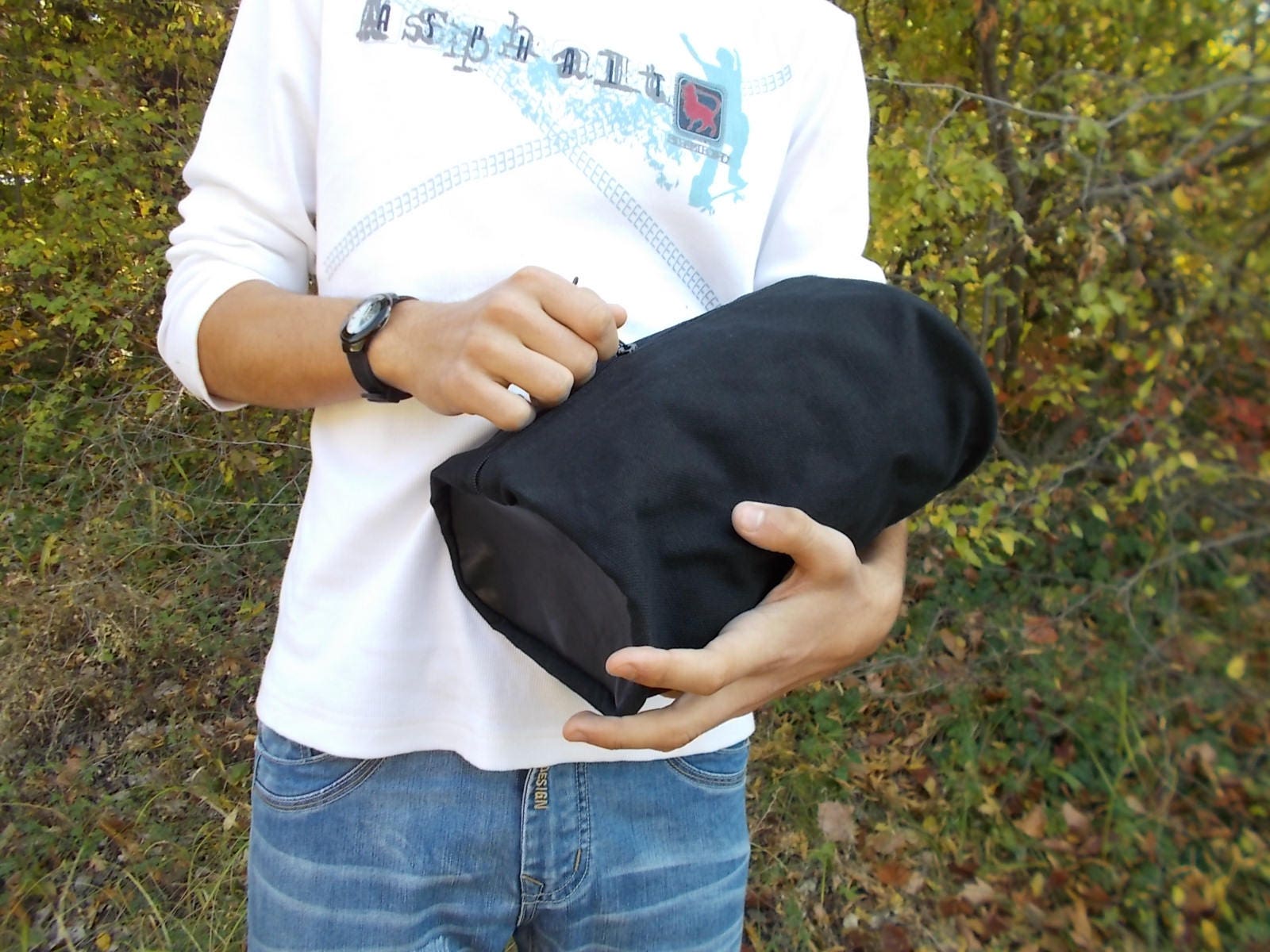 Kulturbeutel, Hochzeitsgeschenk, Schuhbeutel, Lunchbag, Kosmetikset, Reiseveranstalter, Canvas, Schwarzes Leder, Personalisierte Tasche von OnTheFamilySpot