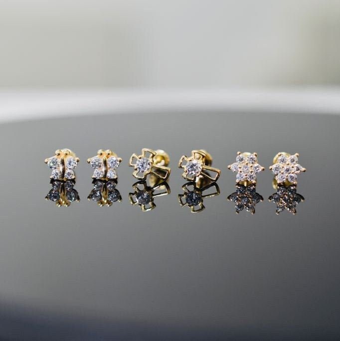 14K Gelb Gold Schmetterling Ohrstecker, Screw Zurück Ohrringe, Mini Stern Sleeper Cz Zurück Geschenk von OnTheRocksUSA