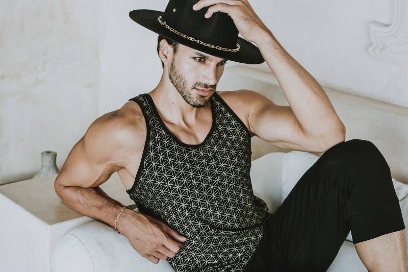 Schwarz Und Goldene Blume Des Lebens Tank Top - Heilige Geometrie Eco Mode Same Schwarz Und Goldene Blume Des Lebens Tank Top - Heilige Geometrie Eco Mode Same von Onanya