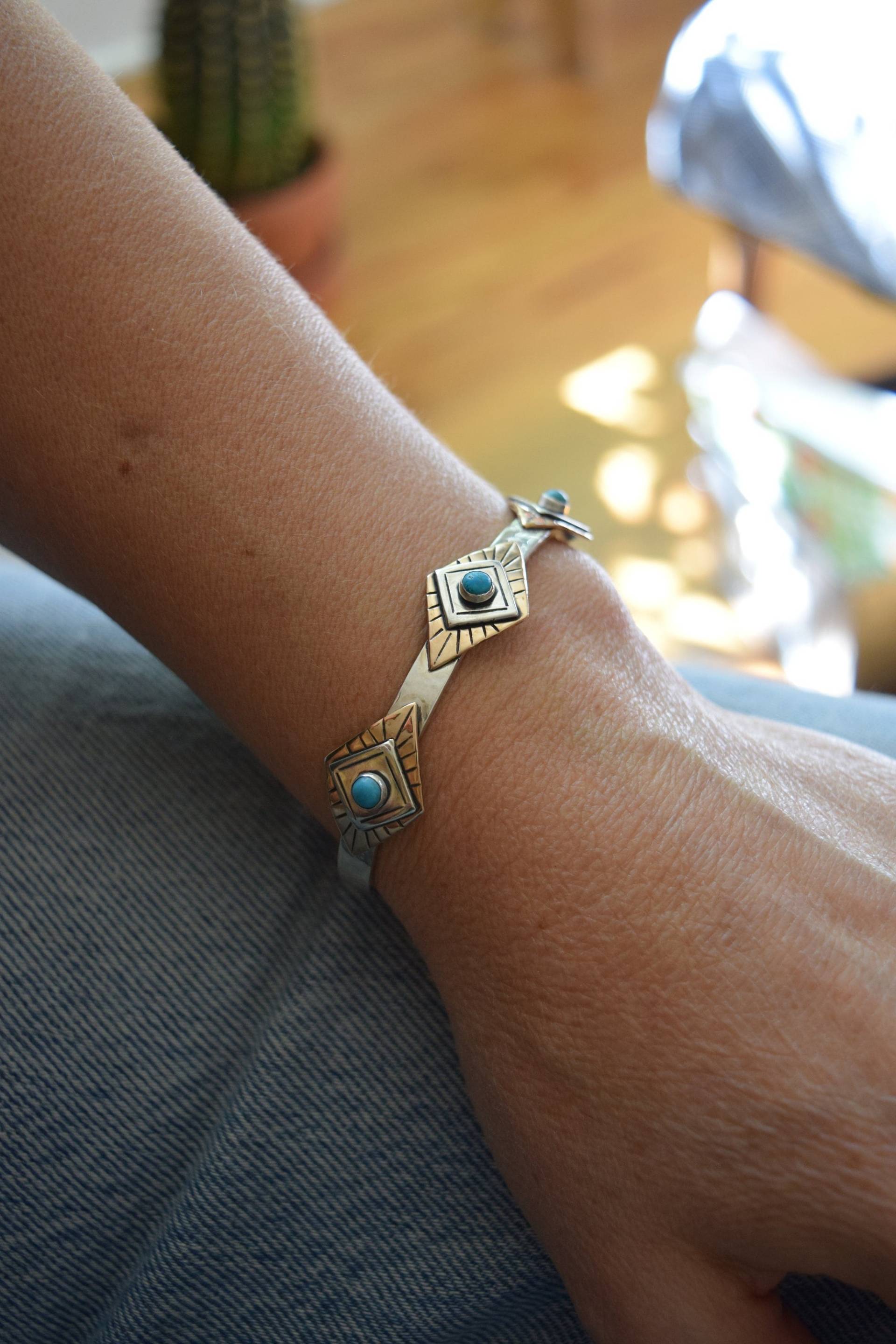 Türkis Mixed Metals Manschette Armband Edelstein Boho Schmuck von Onata