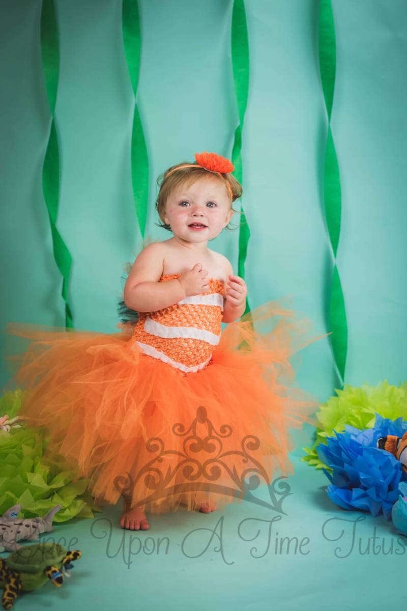 Clownfisch Tutu - Baby Mädchen Größe 6 12 Monate 2T 3T 4T 5 7 8 Unter Dem Meer Geburtstag, Fotorequisite, Clown Fisch Verkleiden Sich von OnceUponATimeTuTus