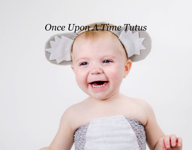 Grau Weiß Koala Ohren Haarreif - Halloween Tier Schwer Haarband Kleine Mädchen Kind Teen Erwachsenen Damen Frau Größe Kinder Zubehör Cosplay von OnceUponATimeTuTus