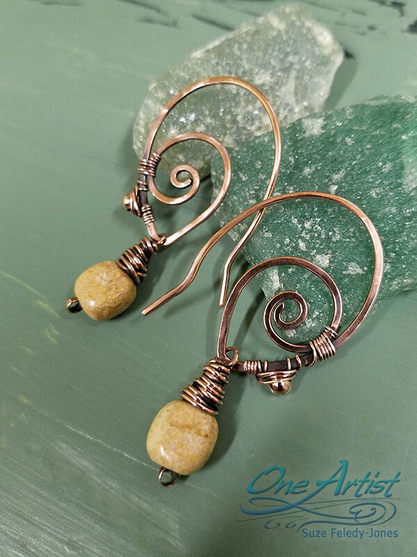 Fluss Rock Spirale Ohrringe, Made To Order-Creolen, Baumeln, Draht Gewickelt Kupfer, Silber, Edelstahl, Rosegold Oder 14K Gold Fluss Rock Spirale Ohrringe, Made To Order-Creolen, Baumeln, Draht Gewickelt Kupfer, Silber, Edelstahl, Rosegold Oder 14K Gold von OneArtistUSA