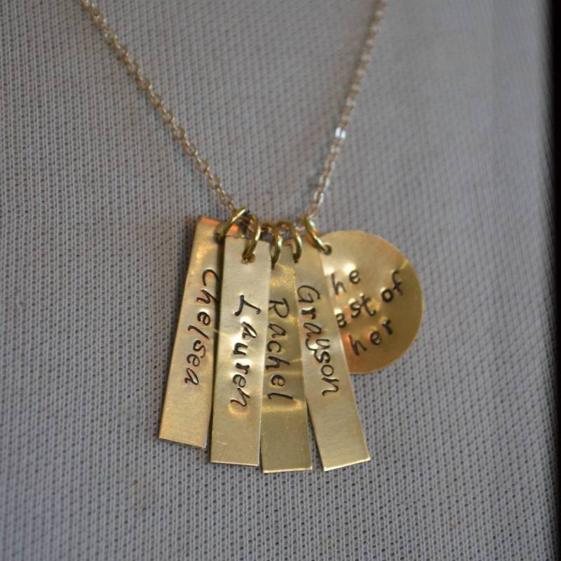 Etsy Sale, Gold Halskette, Bar Gravierte Name Initial Handgeschmiedet, Schlüsselanhänger, Hand Beschriftet von OneCharmingTreasure