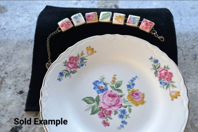 Etsy Sale, Porzellan-Armband, Porzellan-Schmuck, Scio Hazel Porzellan, Scherben-Schmuck, Porzellan-Keramik-Schmuck von OneCharmingTreasure