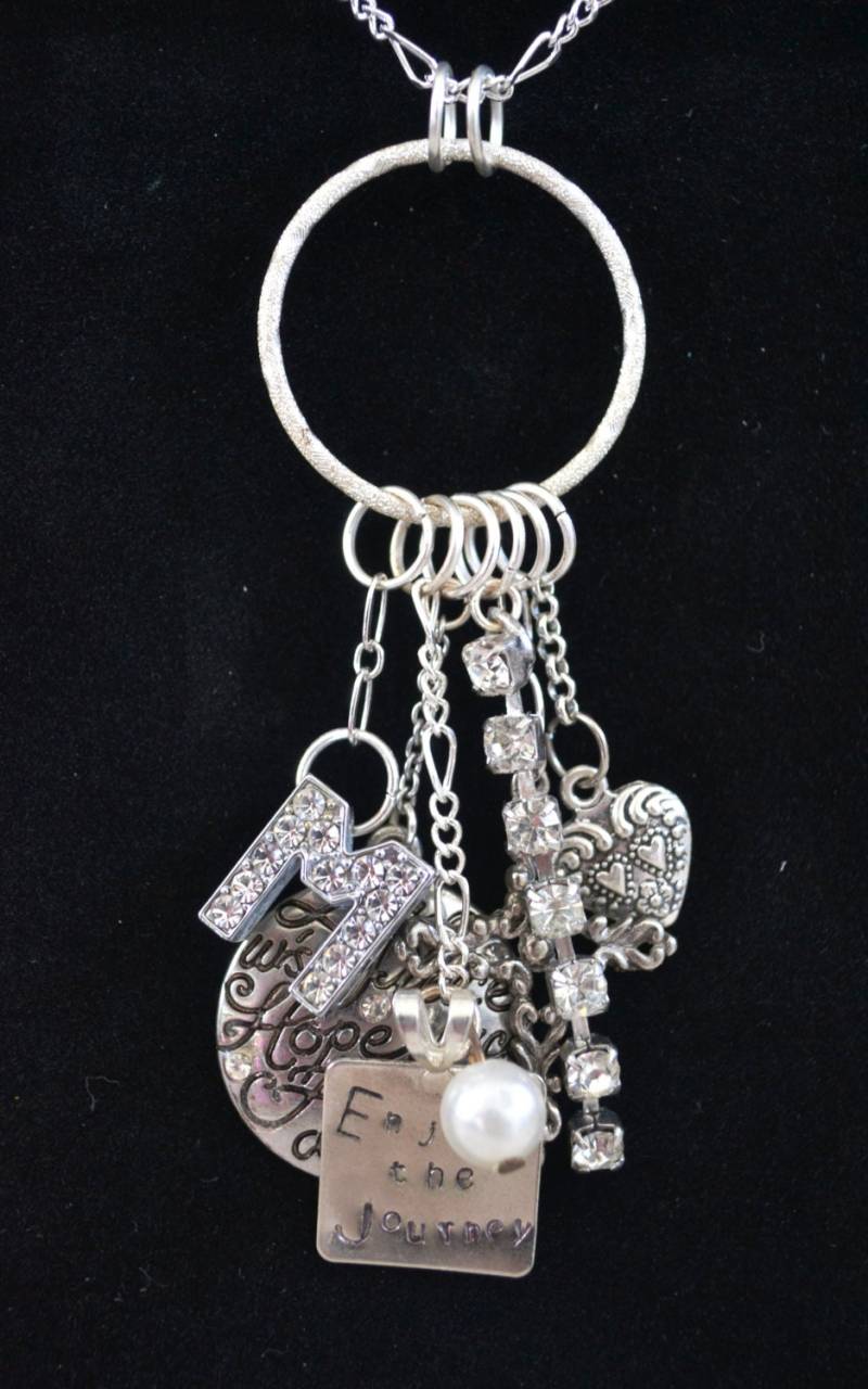 Graduierung, Werbung Oder Ruhestand Custom Charm Halskette von OneCharmingTreasure