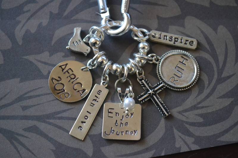 Schlüsselanhänger, Schlüsselhalter, Schlüssel, Schlüsselring, Metallstempeln, Metallanhänger, Inspirationsschmuck, Personalisiert von OneCharmingTreasure