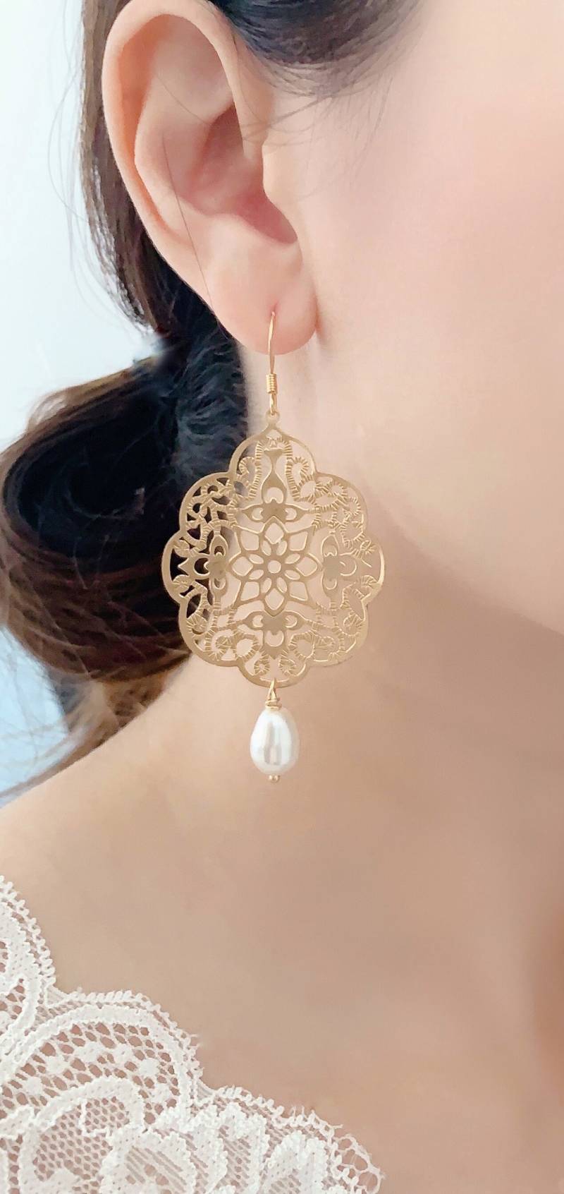 Boho Filigrane Ohrringe Statement Hochzeit Swarovski Perle Unsichtbare Clip On Braut von OneFineDayJewelrySG