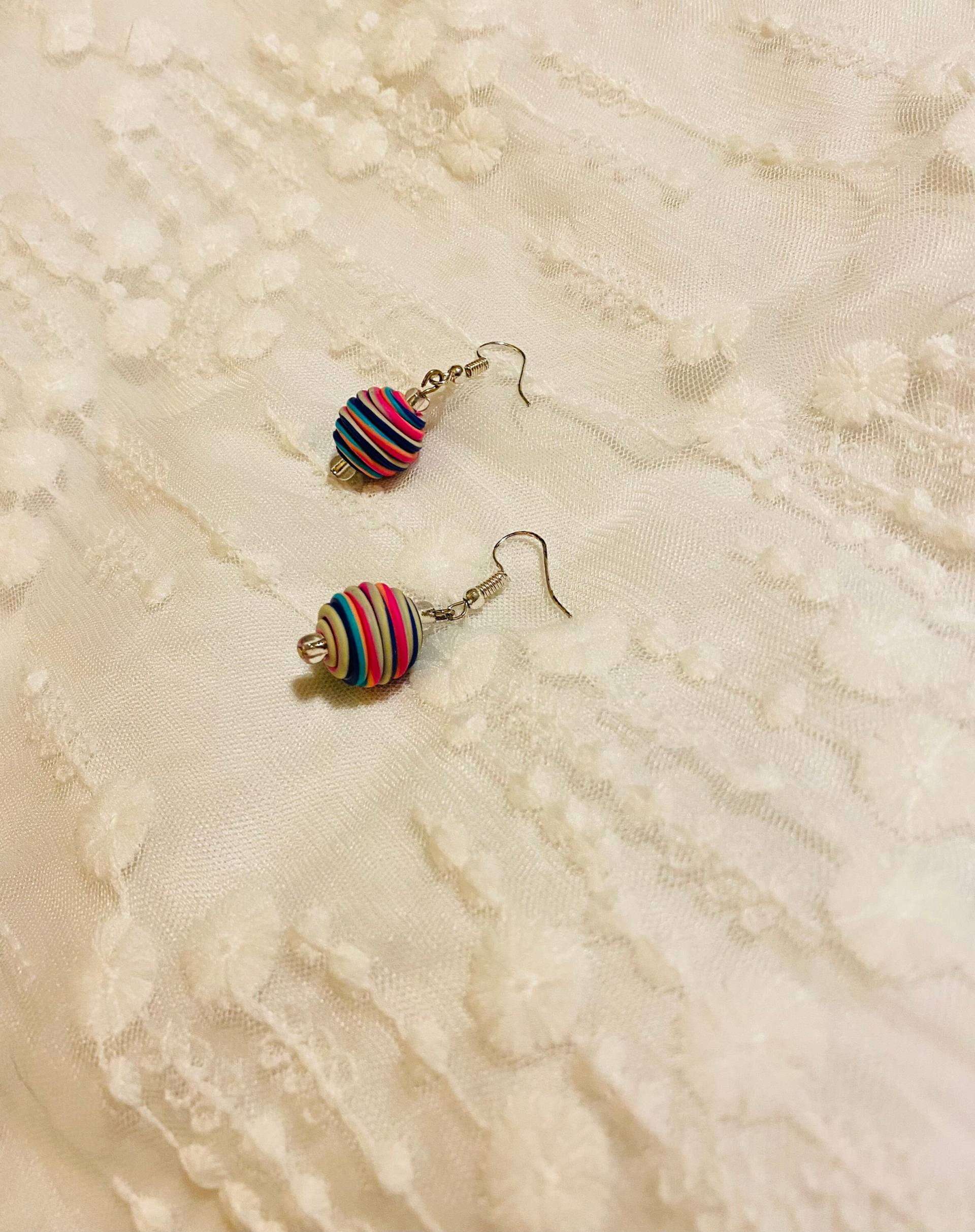 Regenbogen Ohrringe von OneInAJewel