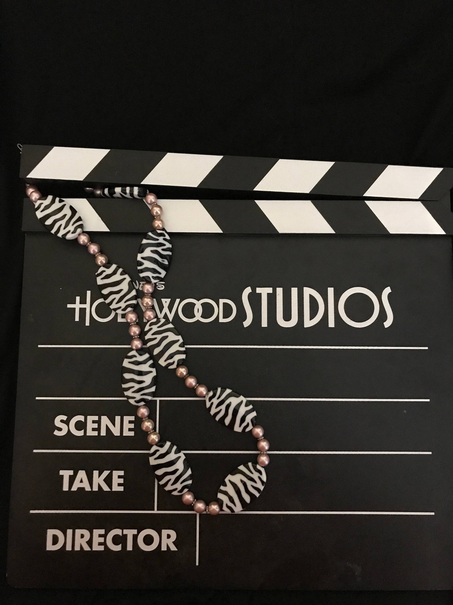 Zebra Halskette von OneInAJewel