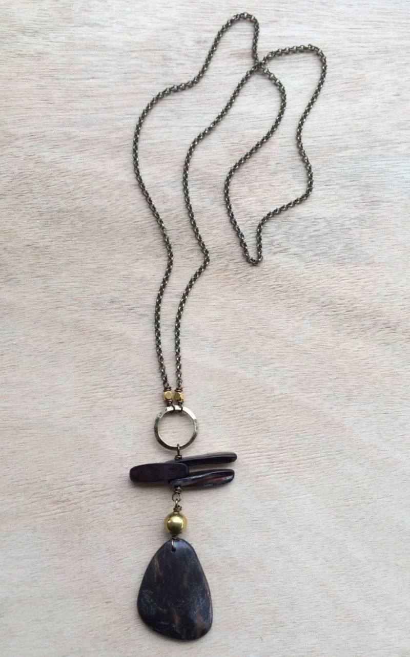 N342 Braun Und Schwarz Teardrop Halskette N342 Braun Und Schwarz Teardrop Halskette von OneLastThing