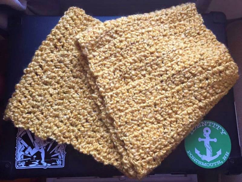 Weiche Gelbe Kutte Weiche Gelbe Kutte von OneLittleOwlCrochet