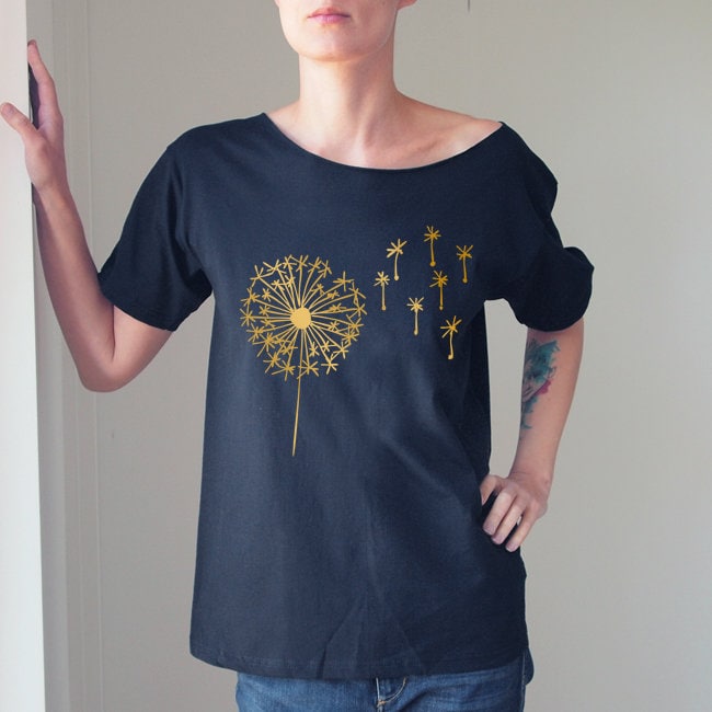 T-Shirt Oversize von OneMugADayStore