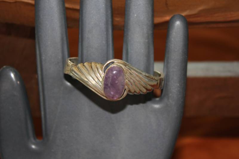 sterling Silber Klapp Amethyst Armreif von OnePinkDog