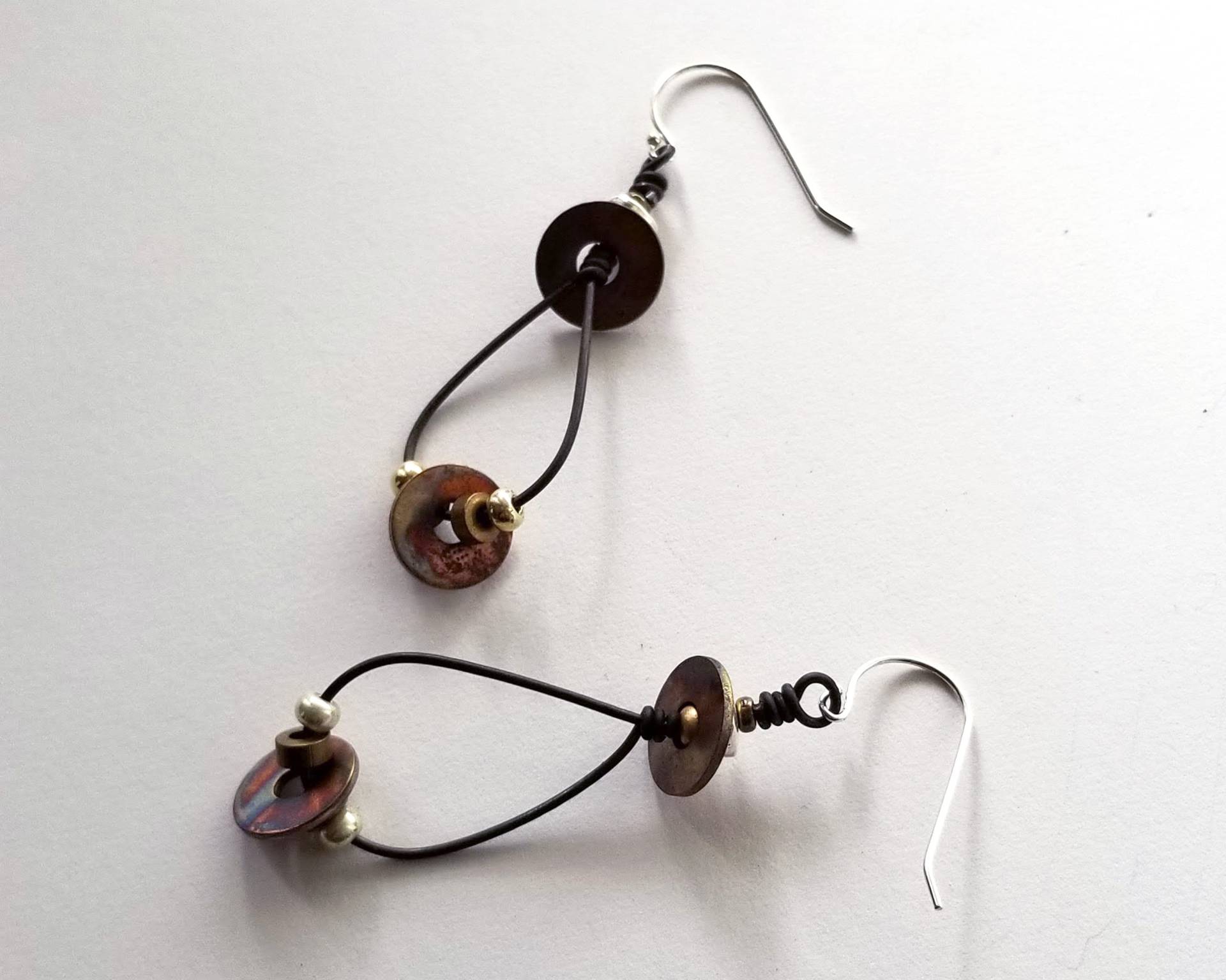 Drahtabfall-Ohrringe, Upcycled Hardware-Ohrringe, Hardware Chic Schmuck Drahtabfall-Ohrringe, Upcycled Hardware-Ohrringe, Hardware Chic Schmuck von OneSeedyRoom