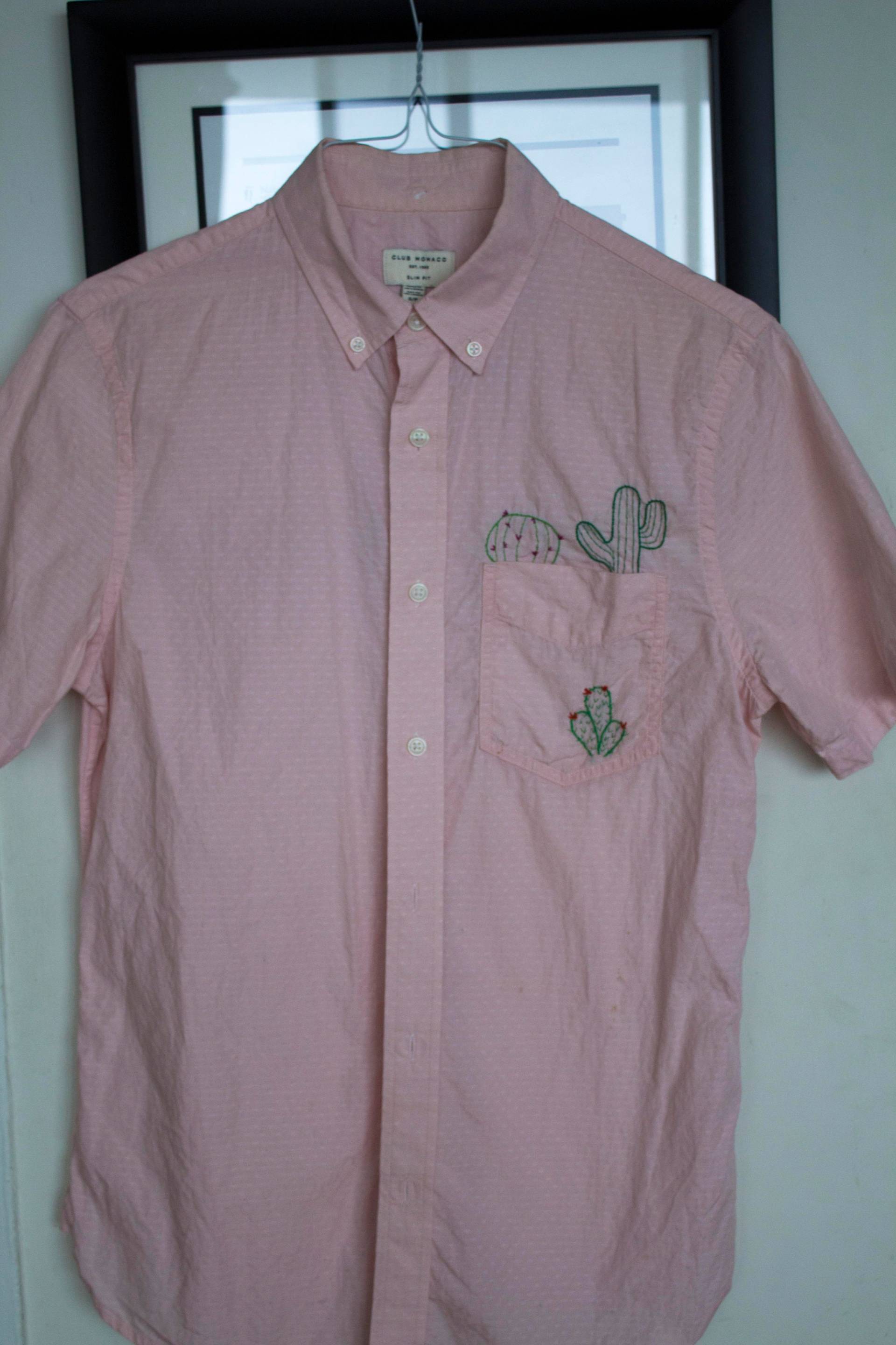 Von Hand Bestickt Kaktus-Shirt Von Hand Bestickt Kaktus-Shirt von OneSharpNeedle