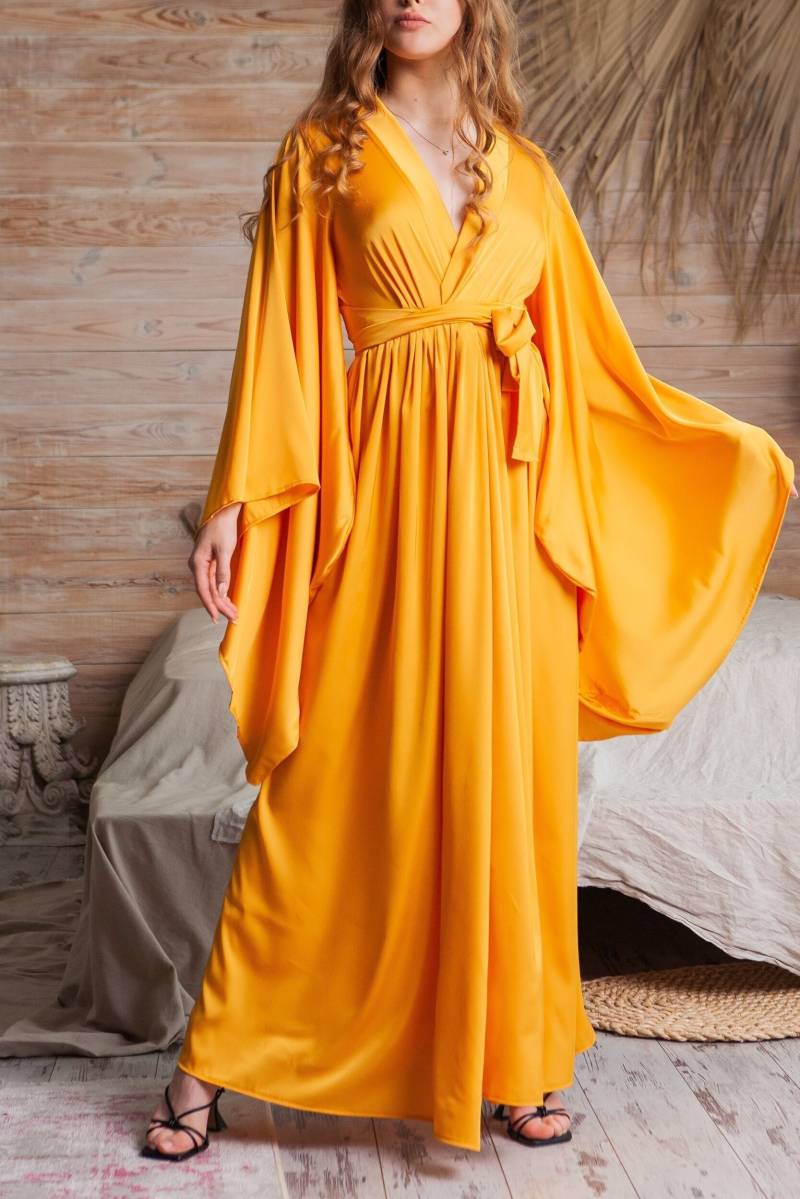 Seidenmaxikleid, Langes Seidenkleid, Seidenkleid Mit Ärmeln, Seidenbrautjungferkleid, Seidenhochzeitsgastkleid, Langarm-Wickelkleid von OnelovebrandUA