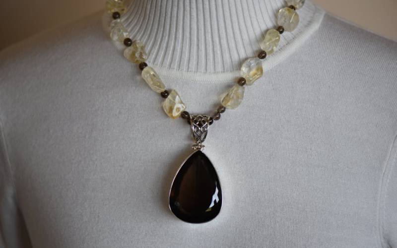 Große Smokey Topaz Und Citrin Anhänger Große Smokey Topaz Und Citrin Anhänger von OneofaKindGemsJewels