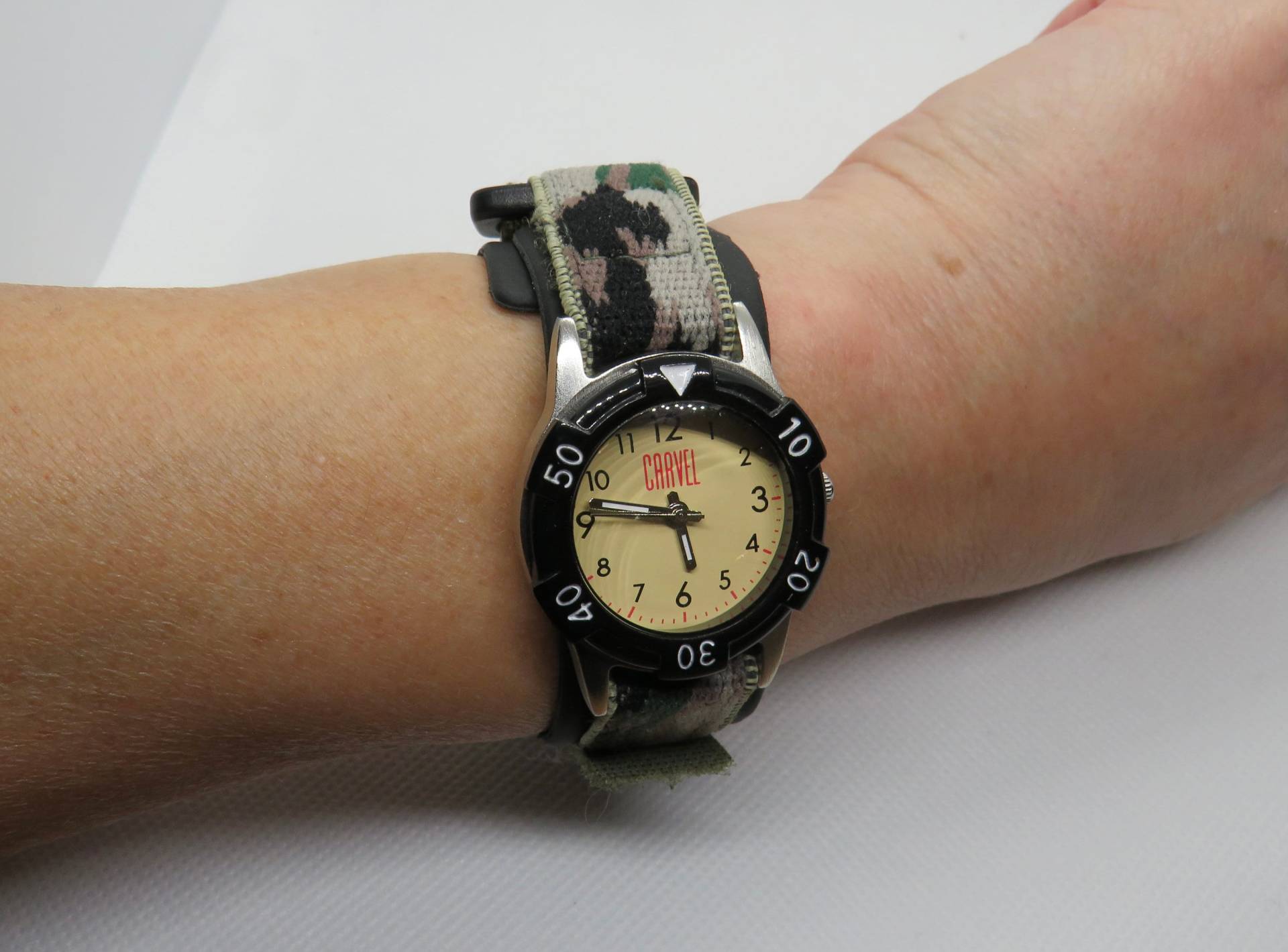 Vintage Armeeuhr/Nato Damenuhr Nylonarmbanduhr Quarzuhr Grüne Uhr Damen Geschenk Für Sie von OnlineRetroEmporium