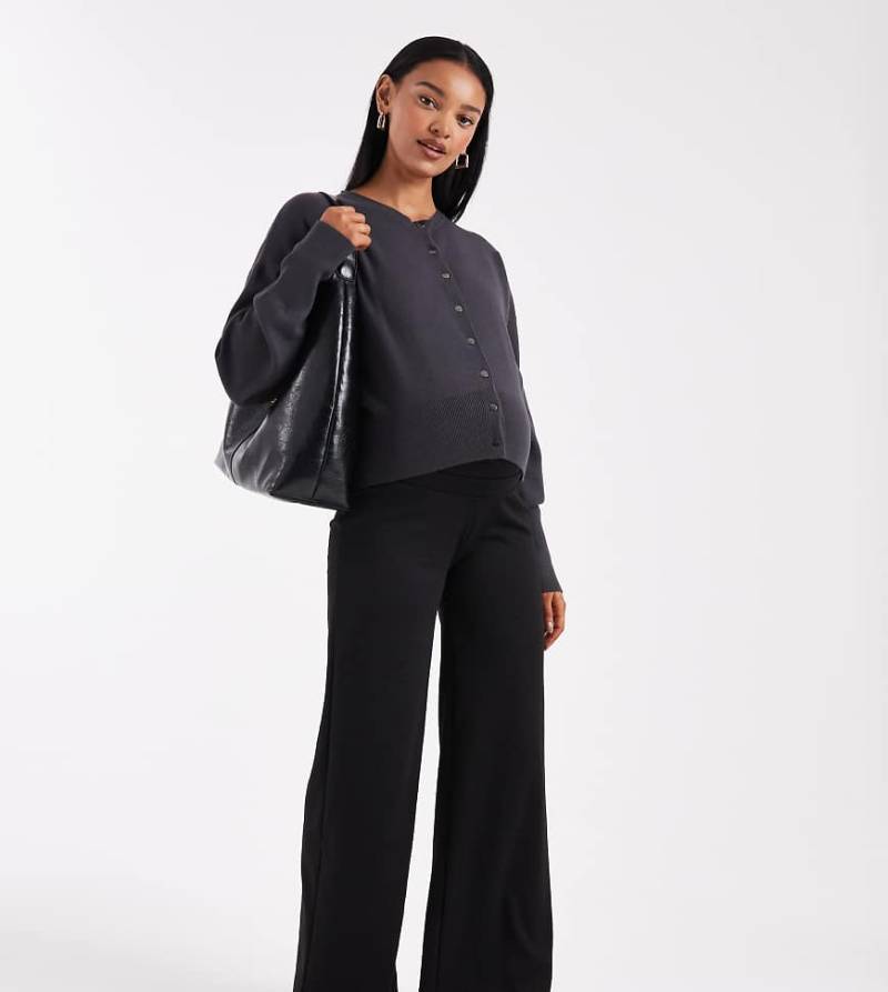 ONLY Maternity - Hose aus Jersey in Schwarz mit weitem Bein, Umstandsmode von Only Maternity