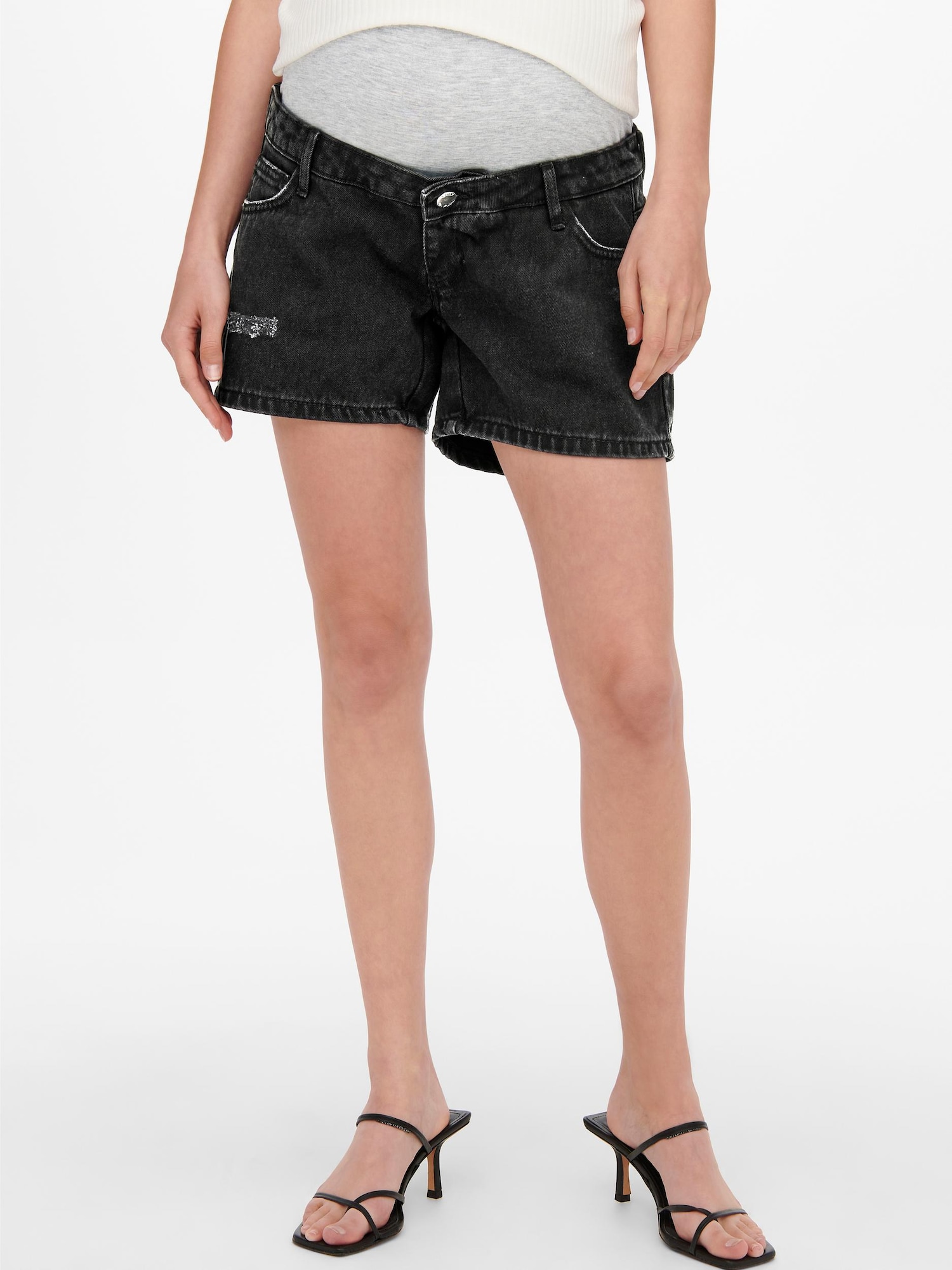 Shorts 'Jagger' von Only Maternity