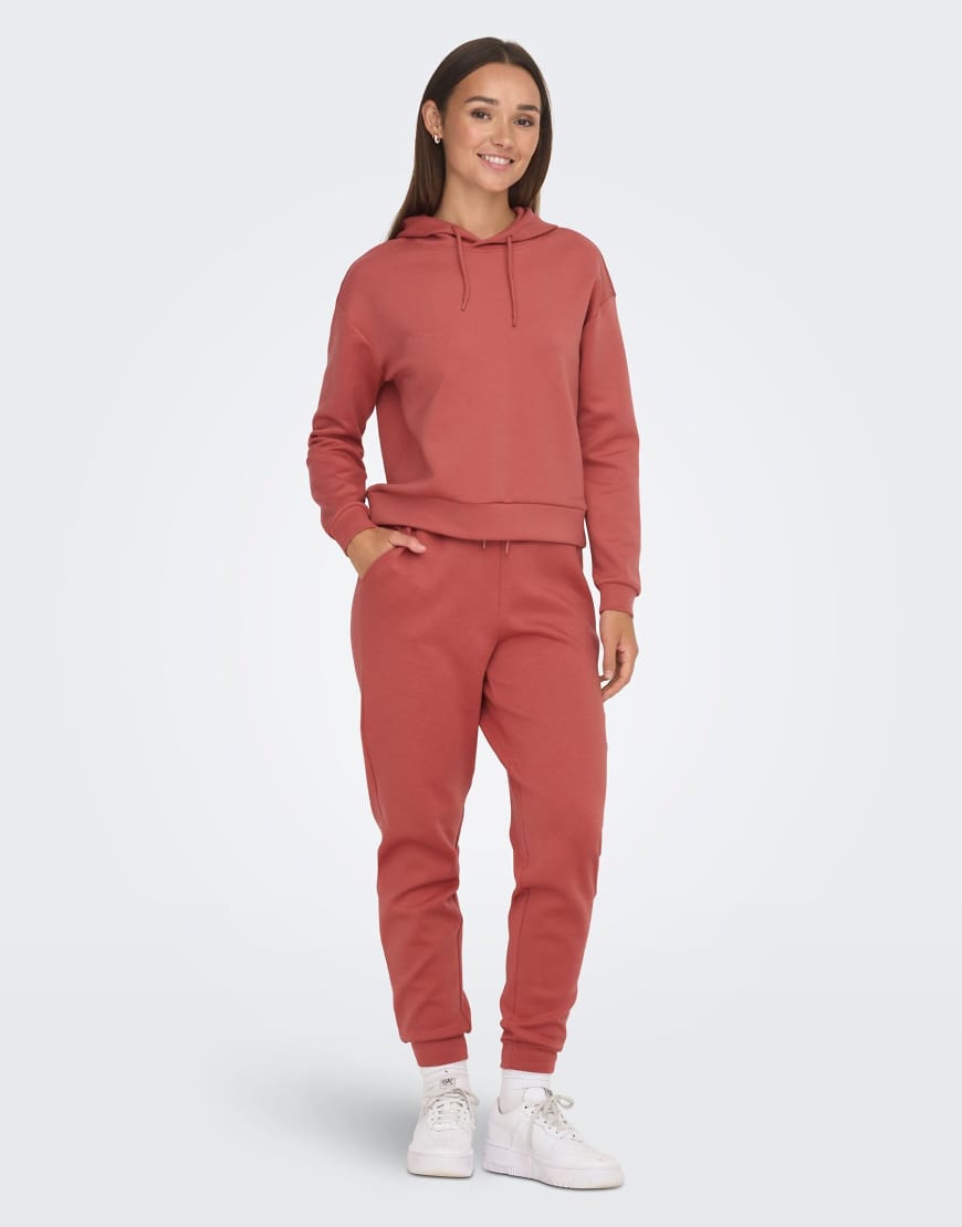 Only Play - Jogginghose in Rhododendron-Rot von Only Play