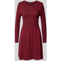 Only Leicht ausgestelltes Strickkleid aus Viskose-Mix Modell 'ALMA' in Dunkelrot, Größe L von Only