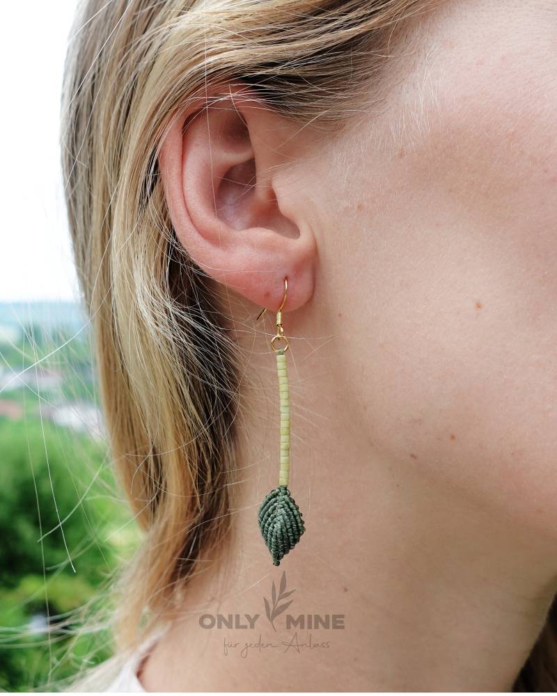 Makramee Ohrringe, Grün, Langes Blatt Natur, Edelstahl Ohrhacken Makramee Ohrringe, Grün, Langes Blatt Natur, Edelstahl Ohrhacken von imperfectionDE