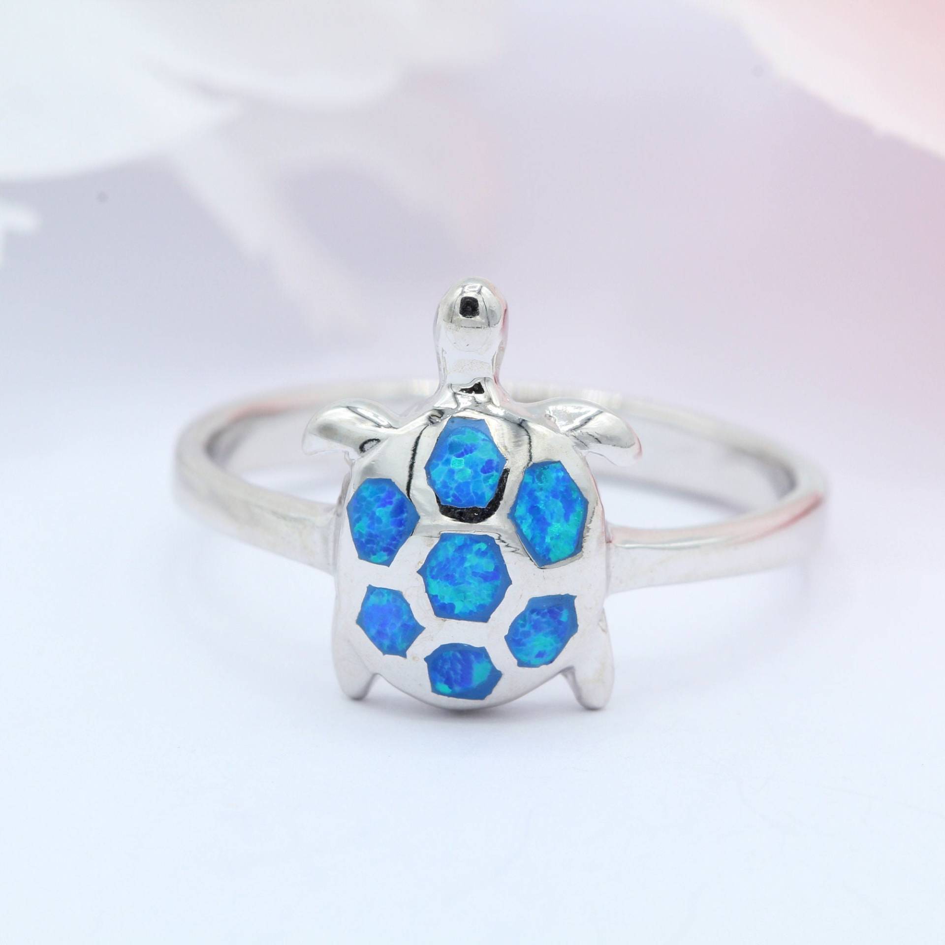 14mm Blau Oder Weiß Opal Schildkröte Ring Trendy Sommer Simuliert Massiv 925 Sterling Silber Wählen Sie Ihre Steinfarbe von OnlyOpalLuv