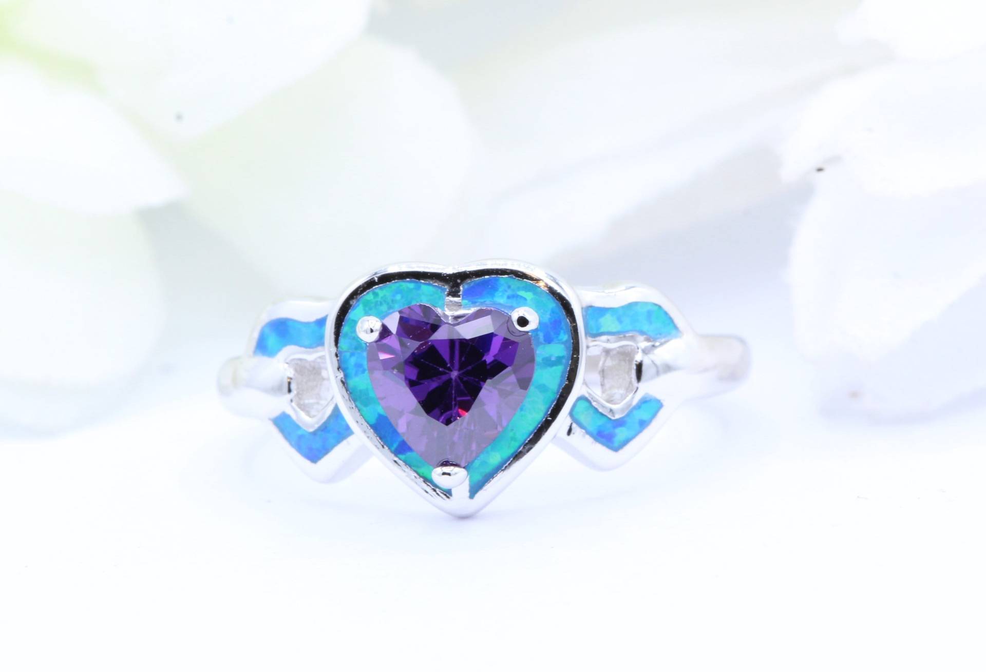 9mm Herz Simulierter Amethyst Cz Lab Blue Opal Akzent Art Deco Hochzeit Braut Verlobungs Versprechend Ring Solid 925 Sterling Silber Valentinstag von OnlyOpalLuv