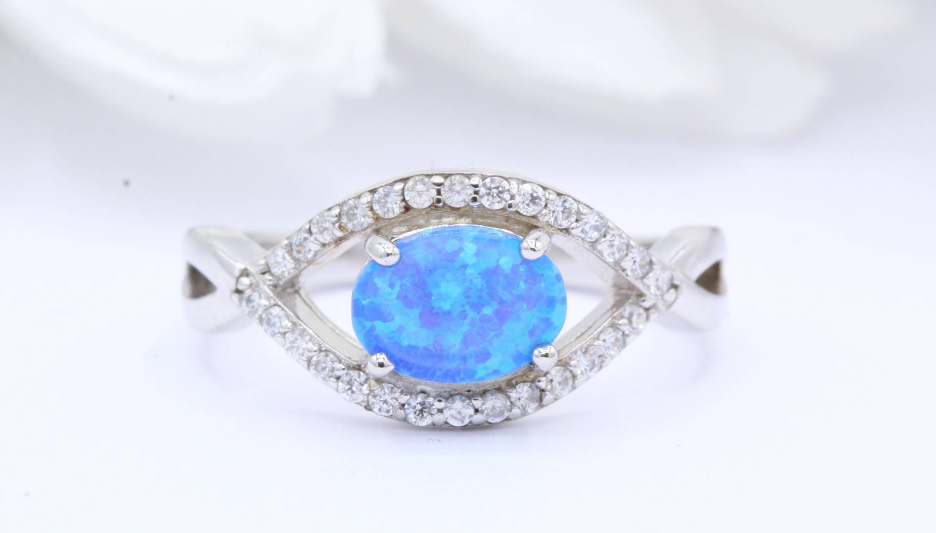 Infinity Shank Oval Lab Blue Opal Art Deco Vintage Hochzeit Verlobungsring Rund Cz Band Massiv 925 Sterling Silber Wähle Deinen Stein von OnlyOpalLuv