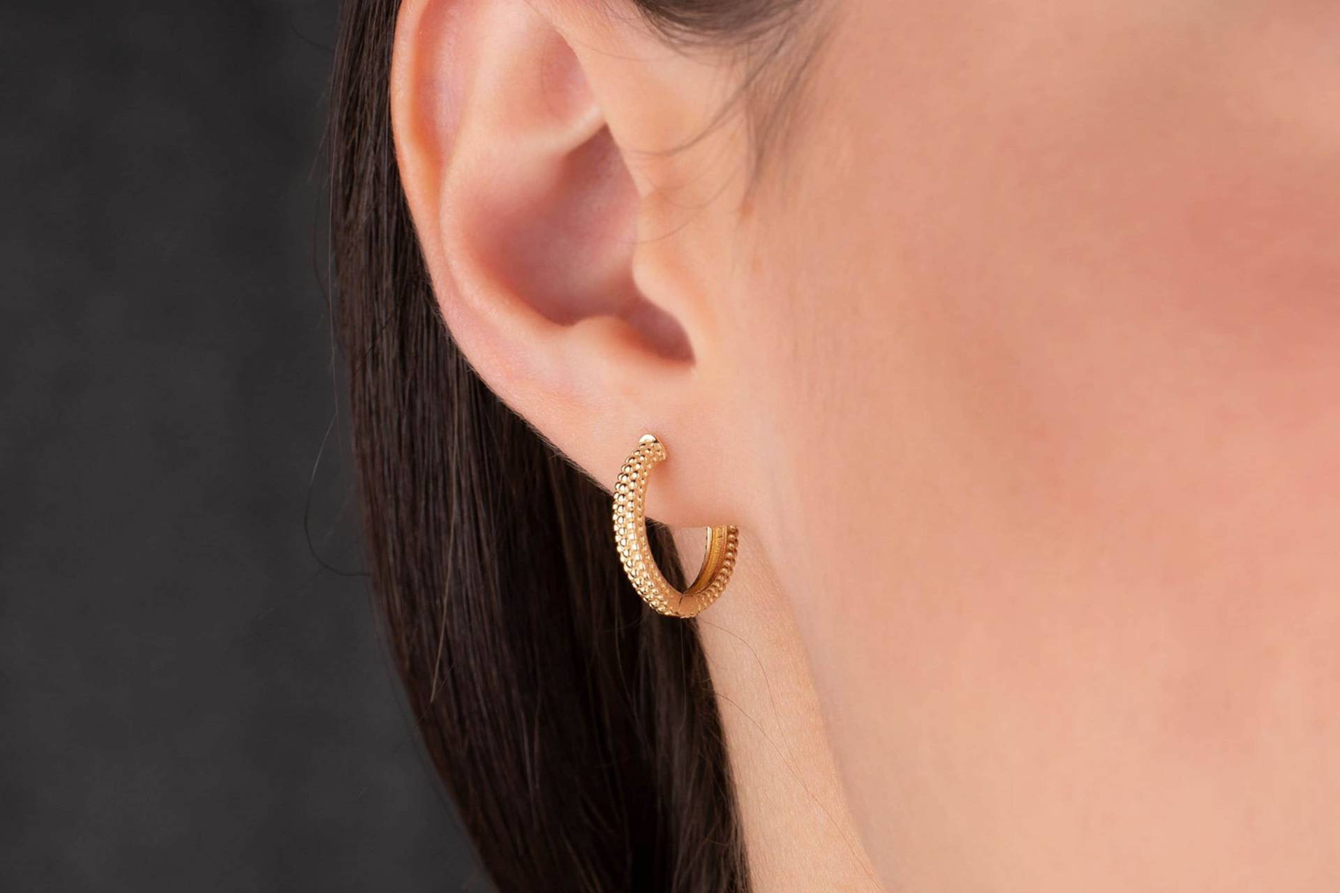 14K Solid Gold Hoop Ohrring, Bubble Einzigartiger Gepunktete Hoop, Geschenk Für Sie, Huggie Geburtstagsgeschenk, Elegant von OnsevaFineJewelry