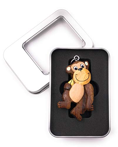 Onwomania - "-Affe mit Banane Schlüsselanhänger inkl. Geschenkbox - Glücksbringer Geschenk z.B. für den besten Freund, die beste Freundin, Mama - Für Männer, Frauen & Kinder von Onwomania
