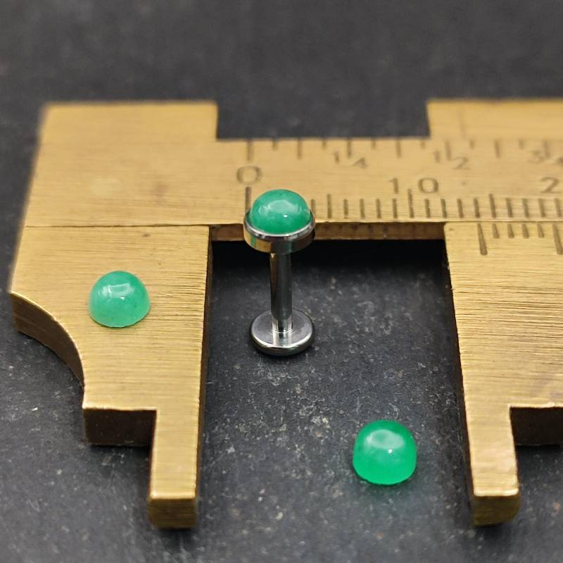 3 Mm Smaragd Titan Labret Ohrstecker Knorpel Piercing 3 Mm Smaragd Titan Labret Ohrstecker Knorpel Piercing von OpalKobus