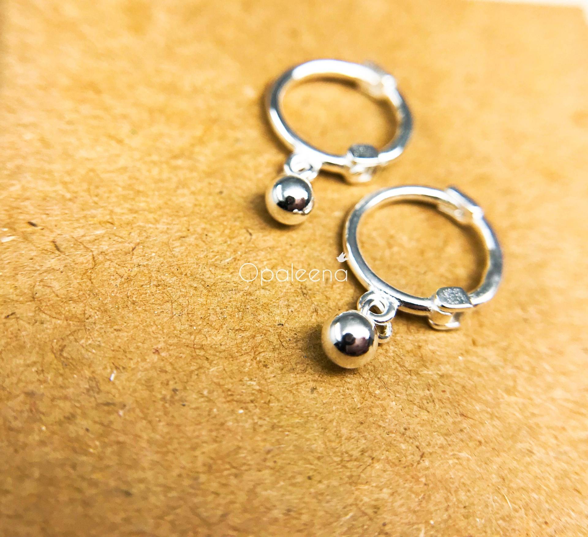 Kleine Silber Creolen Silberohrringe Weihnachtsgeschenk Kleine Dünne Sterlingsilber Minimal Tropfen von Opaleena