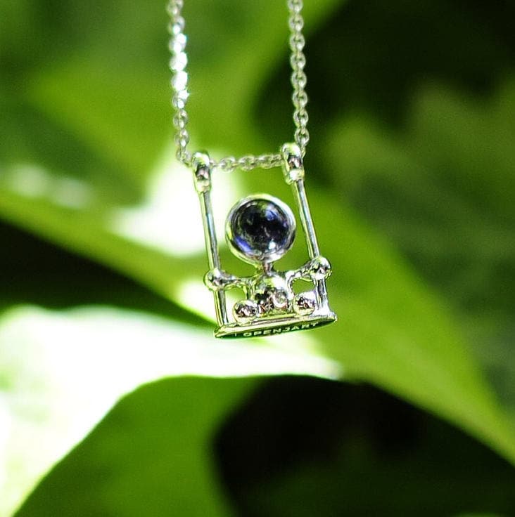 Openjart Swings Halskette - Aus 585 Weißgold Und Natur Iolith Mit Kette von Openjart