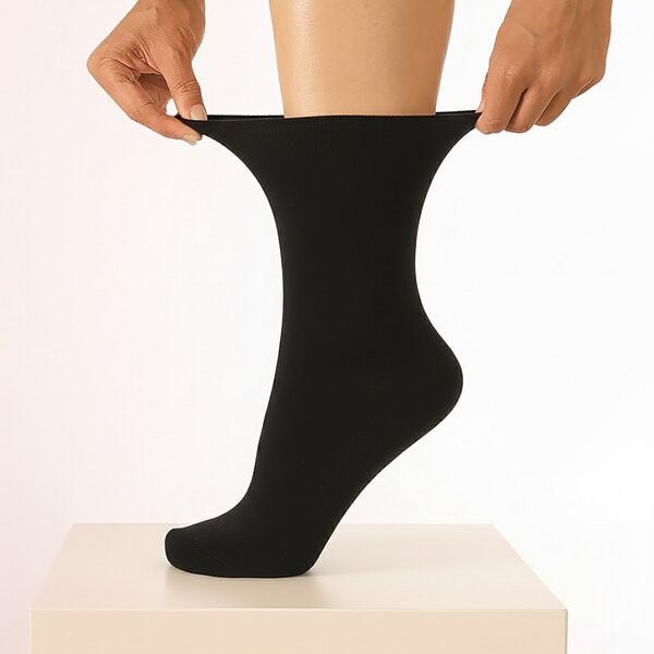 Opi and Max 3 oder 12 Paar Diabetikersocken ohne Gummi – Rollrand Socken aus 98% Bio-Baumwolle, GOTS-zertifiziert – Bequeme, atmungsaktive Baumwollsocken für Damen & Herren von Opi and Max