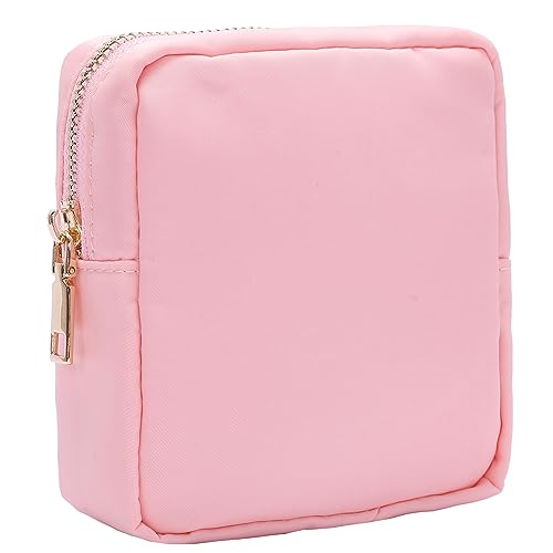 Opnseqia Preppy Patch Make-up Taschen Glitzer Buchstaben Reise Kosmetiktasche Nylon Wasserdicht Toilerty Taschen für Frauen/Mädchen, Pink, S, Preppy Make-up Organizer Tasche von Opnseqia