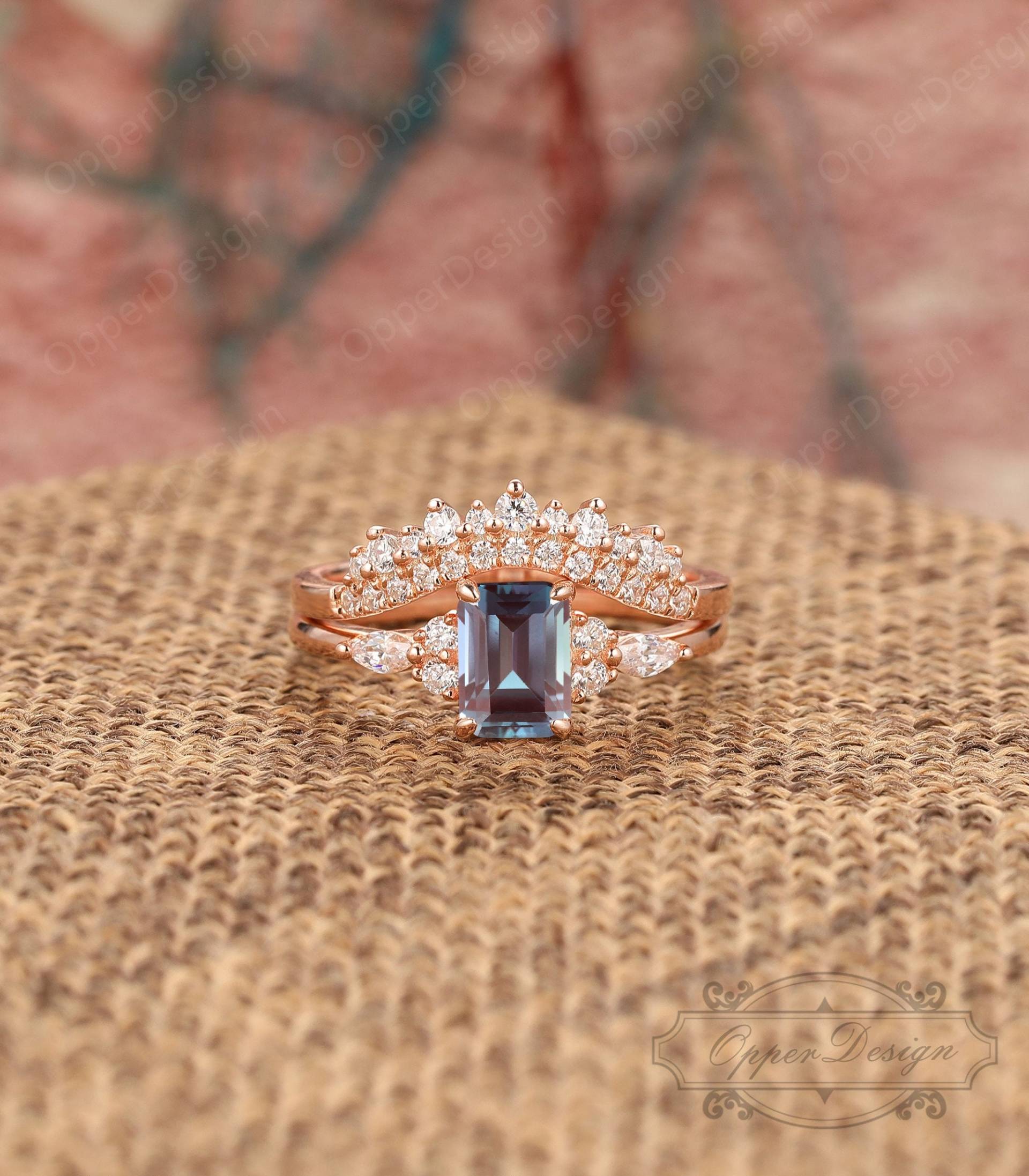 Alexandrit Ehering Set, 14K Rose Gold Ring Art Deco Braut Smaragd Form Jahrestag Für Frauen, Vintage von OpperDesign