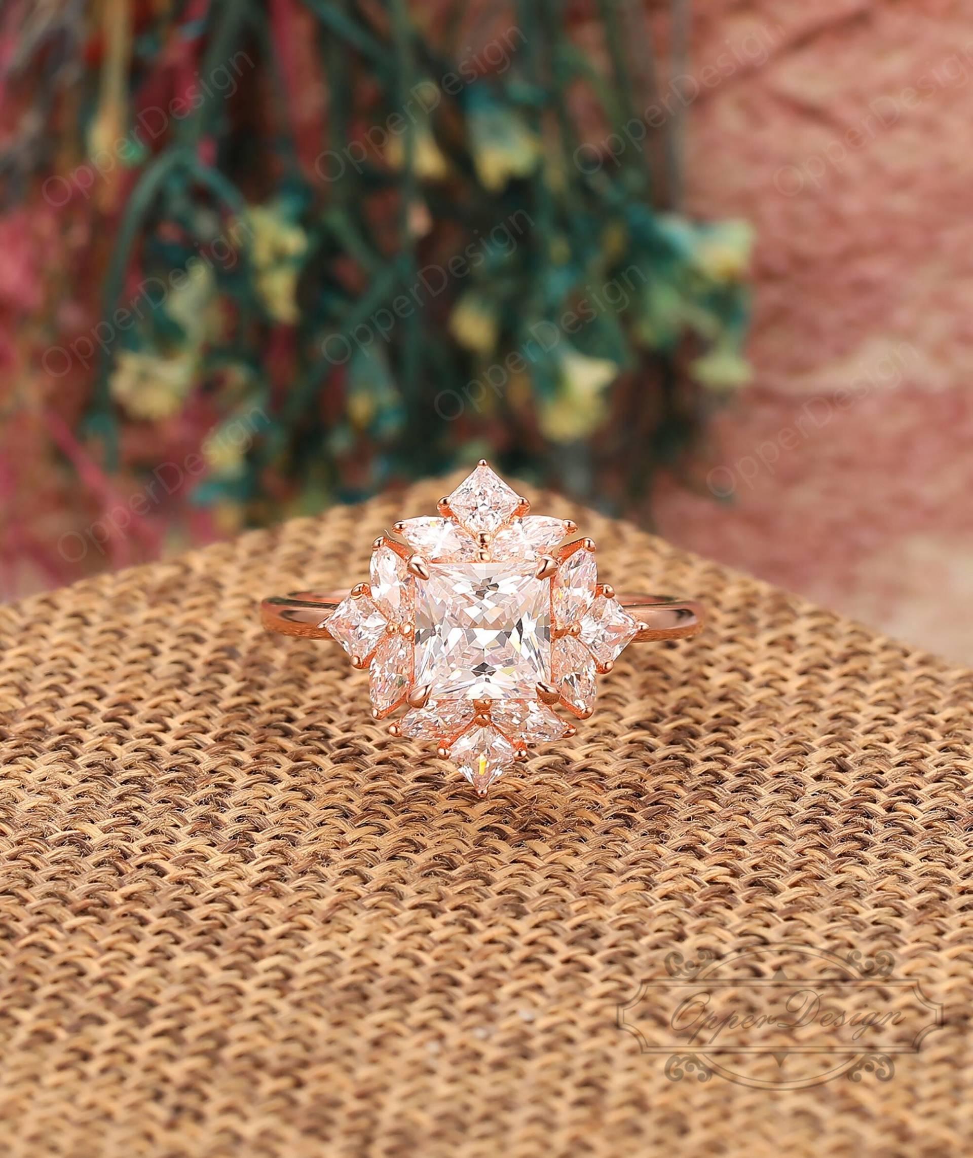 Personalisierter Moissanite Ehering, Massiver Rose Gold Verlobungsring, Frauen Versprechen Ring, Einzigartiger Brautring, Vintage Ring von OpperDesign