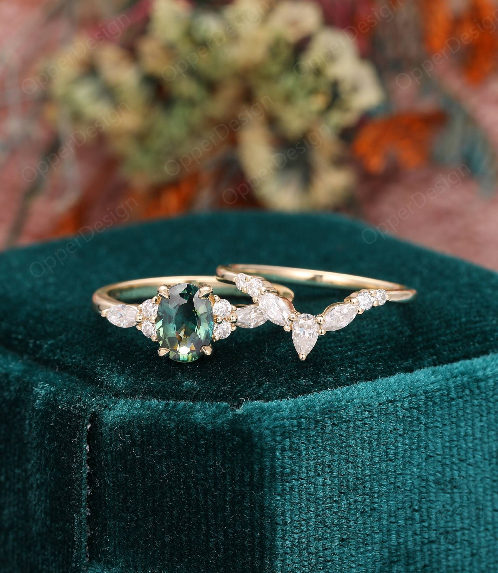 stapel Simulierter Diamant Ring Set, 14K Rose Gold Teal Saphir Art Deco Braut Zarte Set Für Sie von OpperDesign
