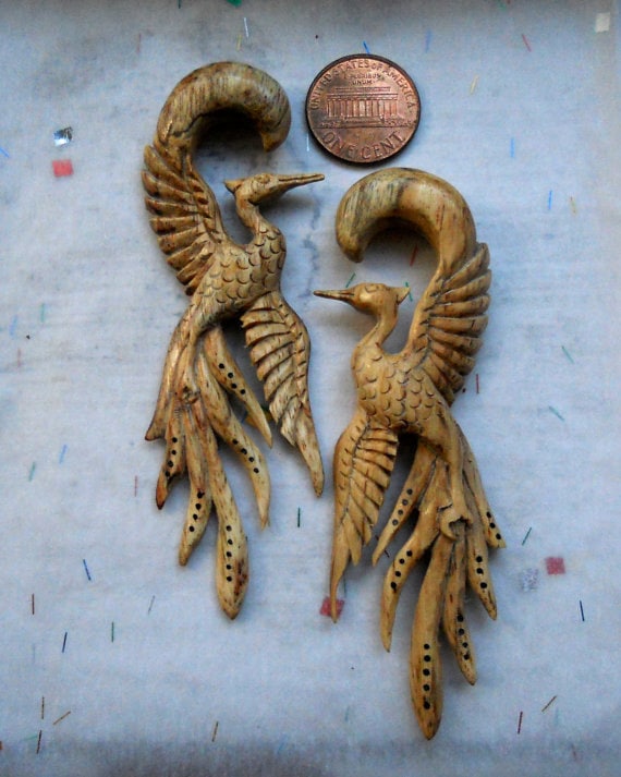 Weißer Kran Ohrstecker 9/16" Weißer Kran Ohrstecker 9/16" von OpulentAntiquity