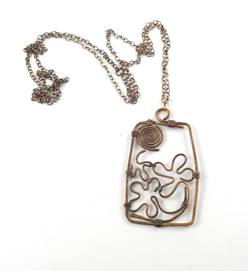 Lange Kupfer Halskette Bronze Sonne Blume Anhänger Boho Orangeknot Rechteckig von OrangeKnot