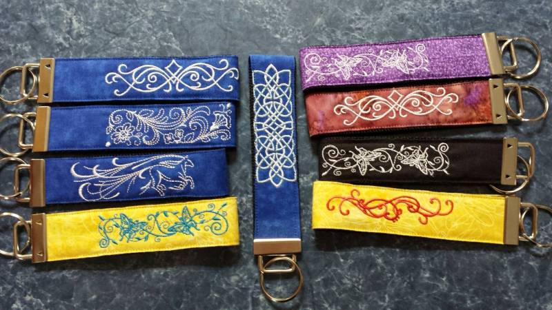 Bestickter Schlüsselanhänger von OrangeRoomDesign