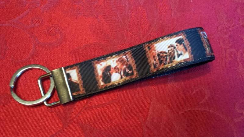 Labyrinth Inspiriert Band Armband Schlüsselanhänger #labyr1 von OrangeRoomDesign