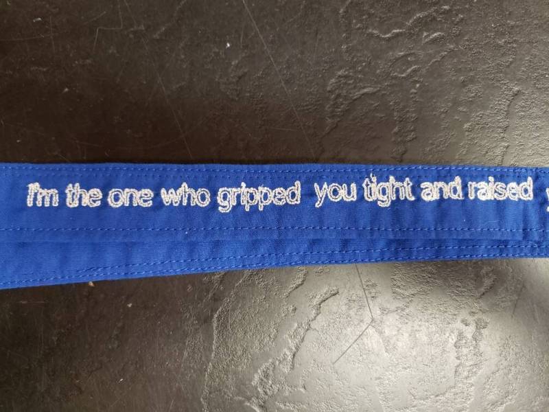 Supernatural Inspirierter Schlüsselband "I'm The One Who Gripd You Tight & Raised From Perdition" von OrangeRoomDesign