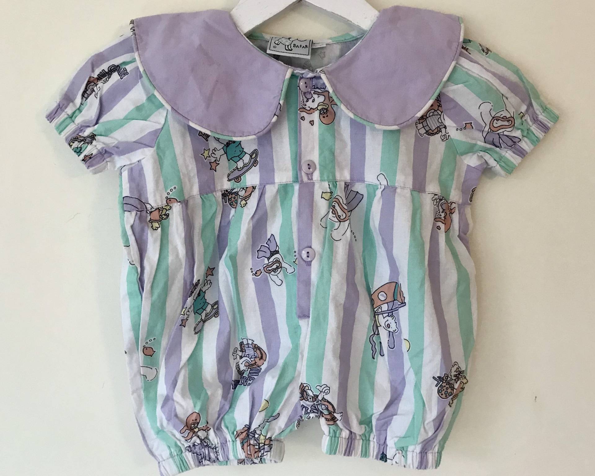 Vintage Baby Mädchen Pastell Strampler Spielanzug 1990Er Jahre Grün Lila Teddybär 3-6 Monate Sommer von OrangesandLemonsJnr