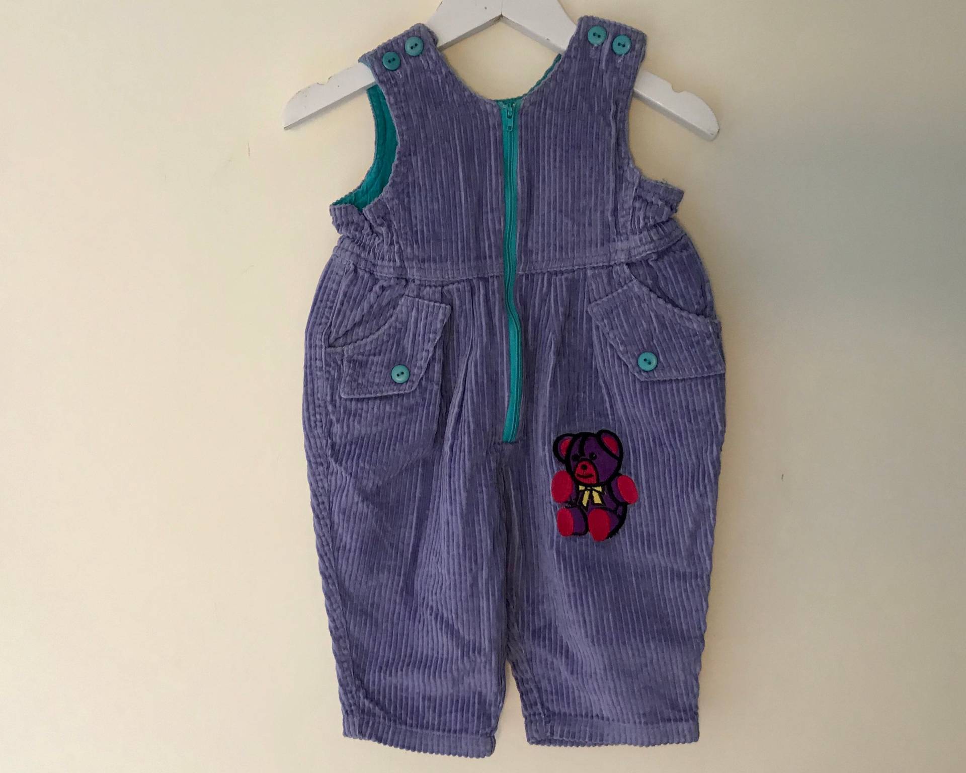 Vintage Cord Overalls 1990Er 3-6 Monate Lila Teddybär Bubble Retro Latzhose Baby Mädchen von OrangesandLemonsJnr